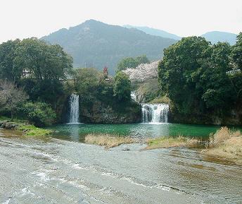 Todoroki Falls