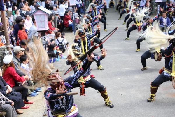 温泉区面浮立_概要