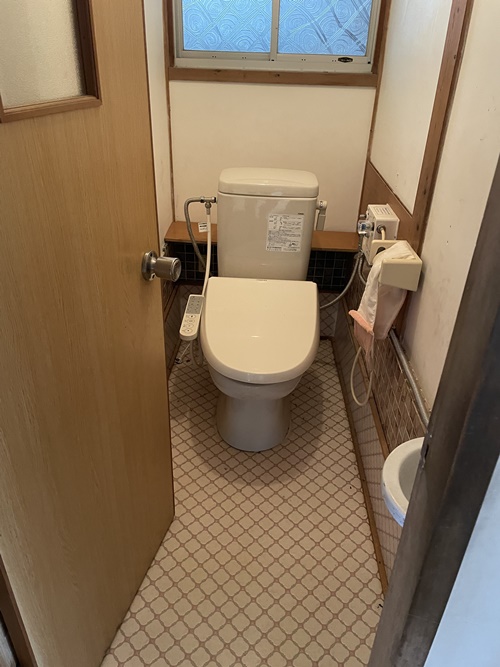 N0.161 部屋数たくさん 陶器が薫る裏路地で隠れ家的なお家を発見 5